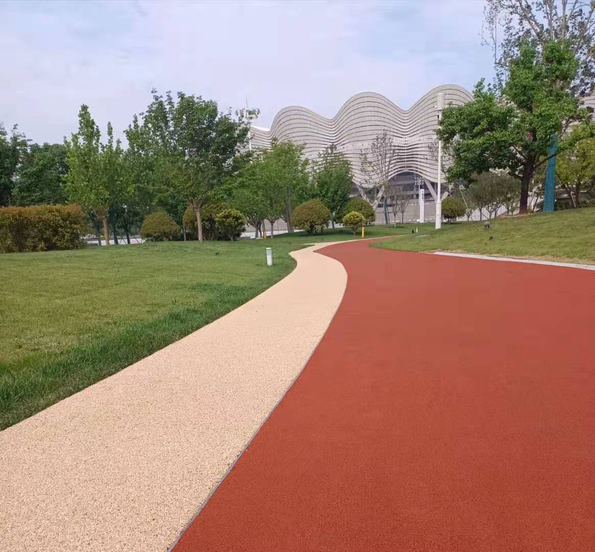 跑道膠粘石